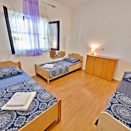 Apartman Irena With Terase End Private Parking Donji Okrug  Екстер'єр фото
