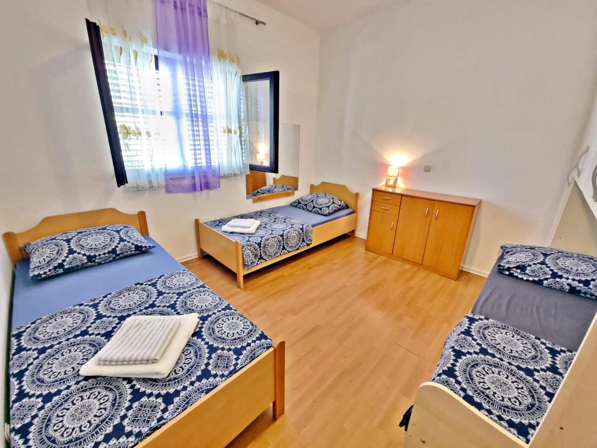 Apartman Irena With Terase End Private Parking Donji Okrug  Екстер'єр фото